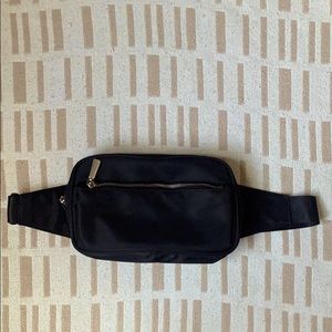 Black Belt Bag